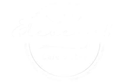 eleven11cafeandstay.com